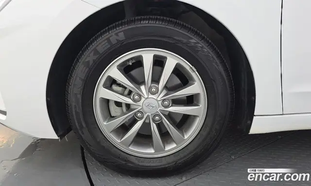 Hyundai Avante 2019 1.6 автомат (гидро), миниатюра 5 Hyundai Avante 2019 1.6 автомат (гидро), миниатюра 5