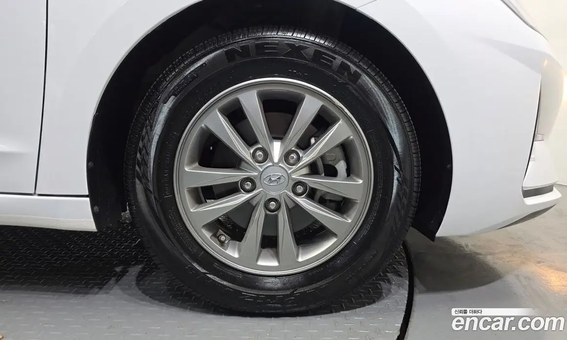 Hyundai Avante 2019 1.6 автомат (гидро), фото 7 Hyundai Avante 2019 1.6 автомат (гидро), фото 7