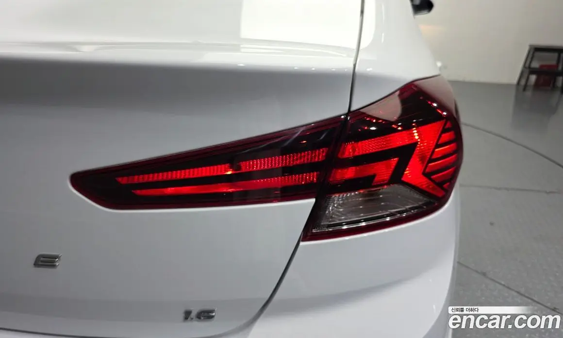 Hyundai Avante 2019 1.6 автомат (гидро), фото 9 Hyundai Avante 2019 1.6 автомат (гидро), фото 9