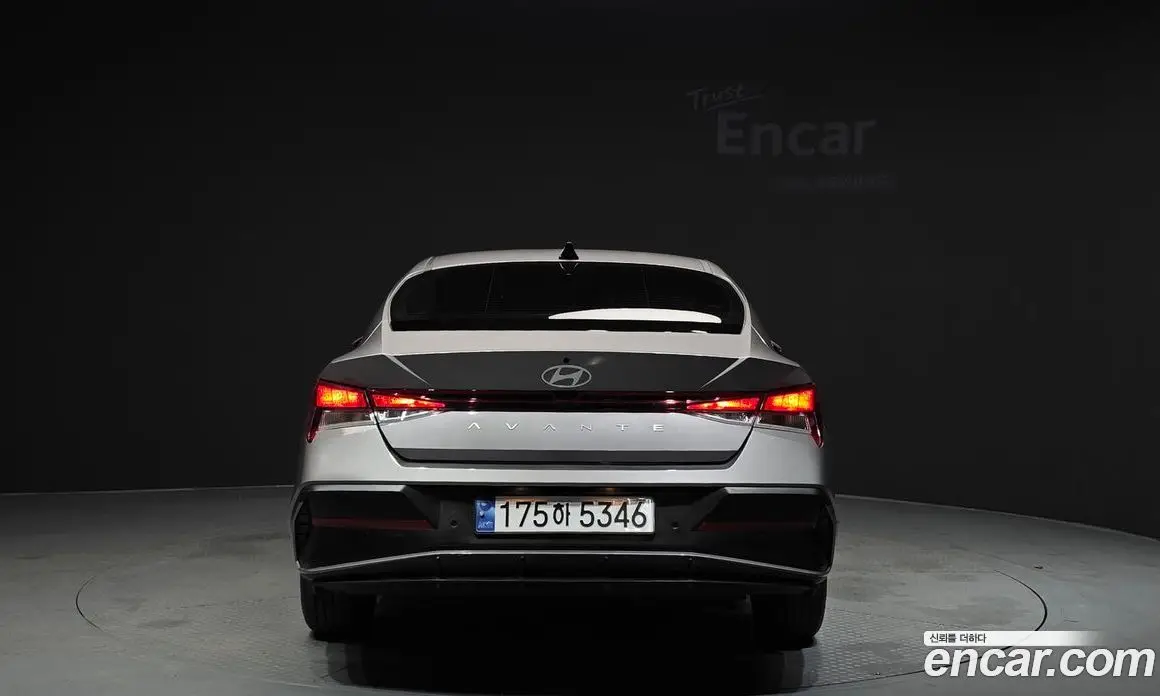 Hyundai Avante 2023 1.6 автомат (гидро), фото 4 Hyundai Avante 2023 1.6 автомат (гидро), фото 4