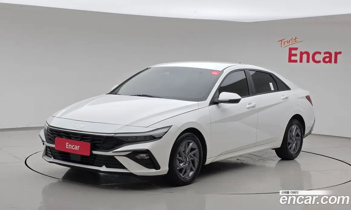 Hyundai Avante 2023 1.6 автомат (гидро), фото 1 Hyundai Avante 2023 1.6 автомат (гидро), фото 1