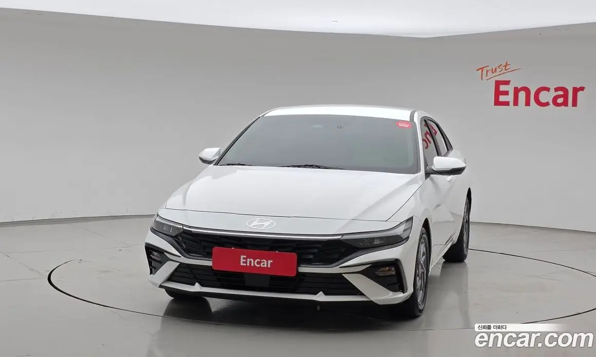Hyundai Avante 2023 1.6 автомат (гидро), фото 3 Hyundai Avante 2023 1.6 автомат (гидро), фото 3