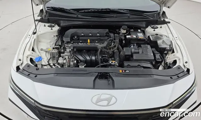 Hyundai Avante 2023 1.6 автомат (гидро), миниатюра 6 Hyundai Avante 2023 1.6 автомат (гидро), миниатюра 6