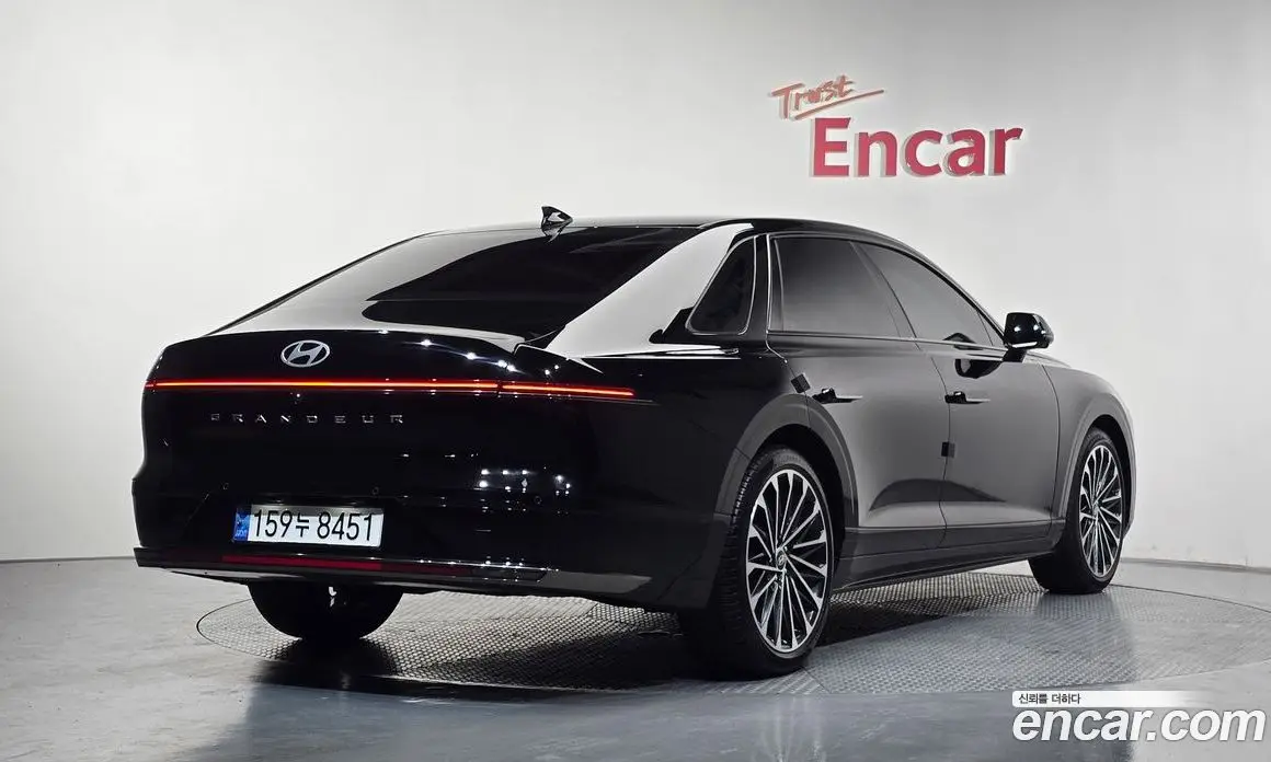 Hyundai Grandeur 2023 2.5 автомат (гидро), фото 1 Hyundai Grandeur 2023 2.5 автомат (гидро), фото 1
