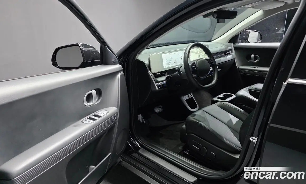 Hyundai Ioniq 5 2023 0.1 автомат (гидро), фото 13 Hyundai Ioniq 5 2023 0.1 автомат (гидро), фото 13