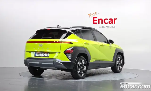 Hyundai Kona 2023 1.6 автомат (гидро), миниатюра 2