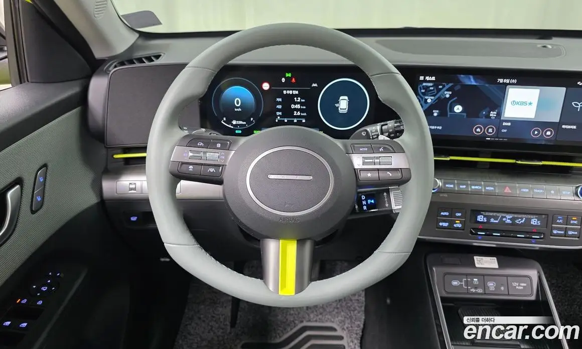 Hyundai Kona 2023 1.6 автомат (гидро), фото 20