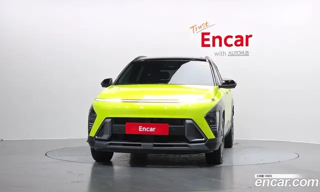 Hyundai Kona 2023 1.6 автомат (гидро), миниатюра 3
