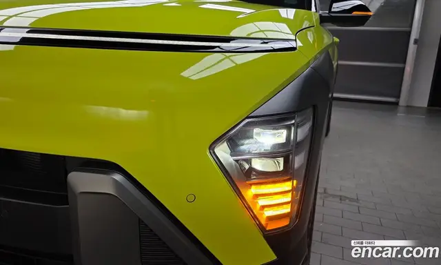 Hyundai Kona 2023 1.6 автомат (гидро), миниатюра 8