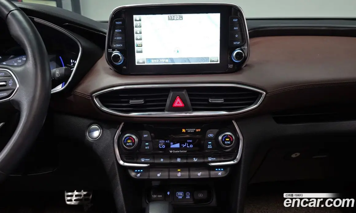 Hyundai Santa Fe 2018 2.0 автомат (гидро), фото 18 Hyundai Santa Fe 2018 2.0 автомат (гидро), фото 18