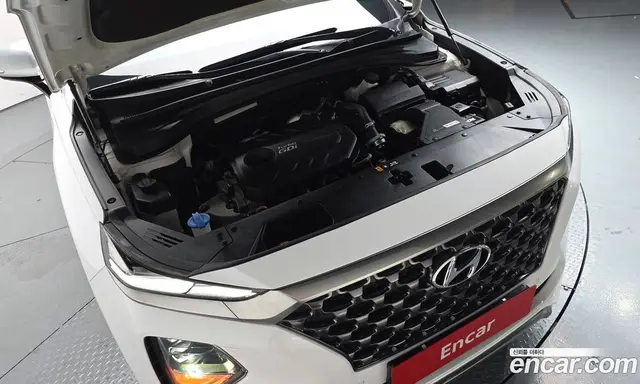 Hyundai Santa Fe 2018 2.0 автомат (гидро), миниатюра 5 Hyundai Santa Fe 2018 2.0 автомат (гидро), миниатюра 5