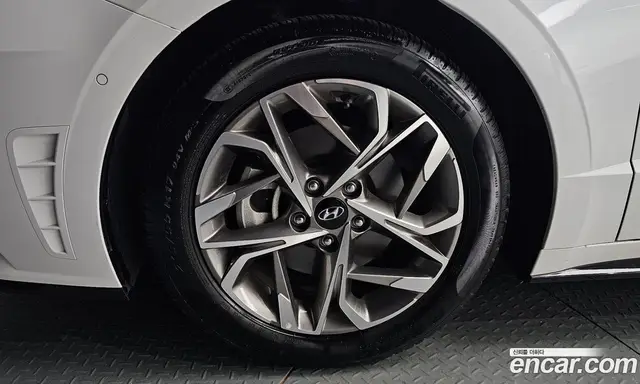 Hyundai Sonata 2021 1.6 автомат (гидро), миниатюра 5 Hyundai Sonata 2021 1.6 автомат (гидро), миниатюра 5