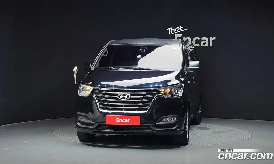 Hyundai Starex 2020 2.5 автомат (гидро), фото 3 Hyundai Starex 2020 2.5 автомат (гидро), фото 3