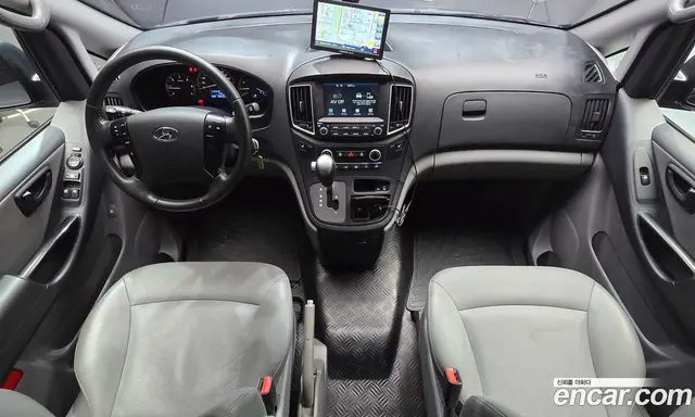 Hyundai Starex 2020 2.5 автомат (гидро), миниатюра 7 Hyundai Starex 2020 2.5 автомат (гидро), миниатюра 7