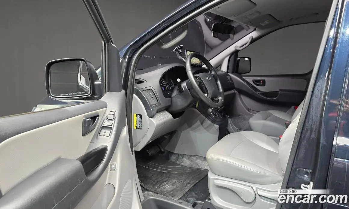 Hyundai Starex 2020 2.5 автомат (гидро), фото 10 Hyundai Starex 2020 2.5 автомат (гидро), фото 10