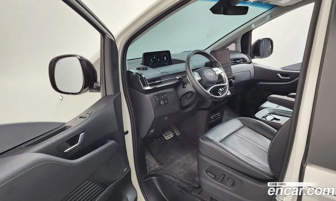 Hyundai Staria 2022 3.5 автомат (гидро), фото 13 Hyundai Staria 2022 3.5 автомат (гидро), фото 13