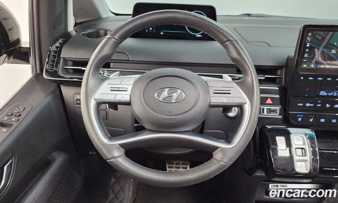Hyundai Staria 2022 3.5 автомат (гидро), фото 18 Hyundai Staria 2022 3.5 автомат (гидро), фото 18