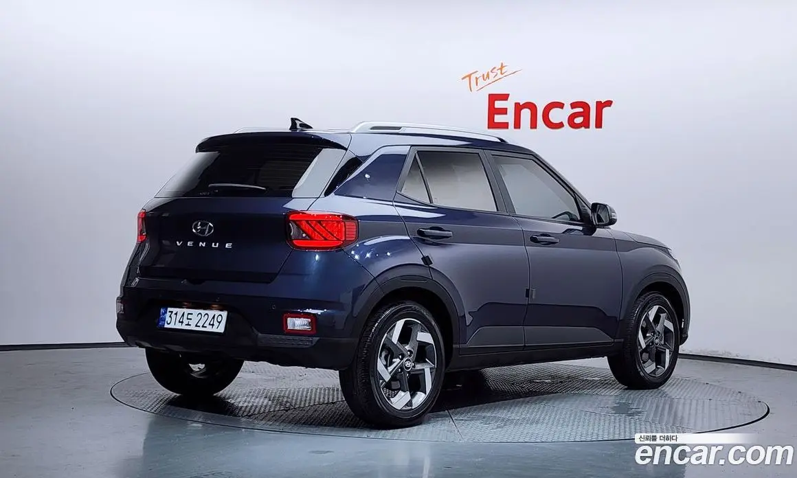 Hyundai Venue 2023 1.6 автомат (гидро), фото 2 Hyundai Venue 2023 1.6 автомат (гидро), фото 2