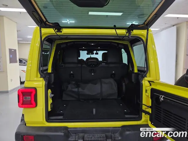 Jeep Wrangler 2024 2.0 автомат (гидро), миниатюра 11 Jeep Wrangler 2024 2.0 автомат (гидро), миниатюра 11