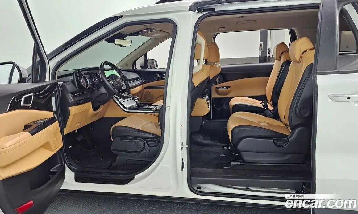 Kia Carnival 2023 2.2 автомат (гидро), фото 11 Kia Carnival 2023 2.2 автомат (гидро), фото 11