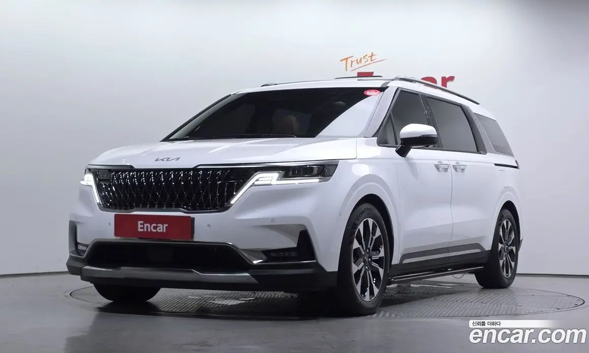 Kia Carnival 2023 2.2 автомат (гидро), фото 1 Kia Carnival 2023 2.2 автомат (гидро), фото 1