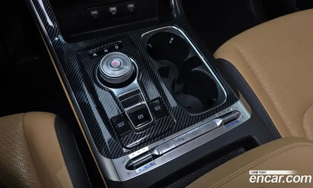 Kia Carnival 2023 2.2 автомат (гидро), миниатюра 12