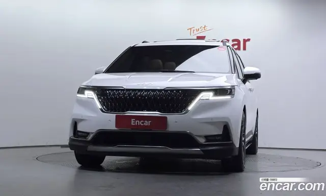 Kia Carnival 2023 2.2 автомат (гидро), миниатюра 3 Kia Carnival 2023 2.2 автомат (гидро), миниатюра 3