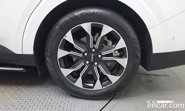 Kia Carnival 2023 2.2 автомат (гидро), миниатюра 7 Kia Carnival 2023 2.2 автомат (гидро), миниатюра 7