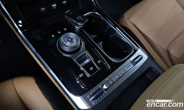 Kia Carnival 2023 3.5 автомат (гидро), миниатюра 12