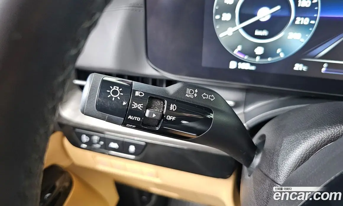 Kia Carnival 2023 3.5 автомат (гидро), фото 30 Kia Carnival 2023 3.5 автомат (гидро), фото 30