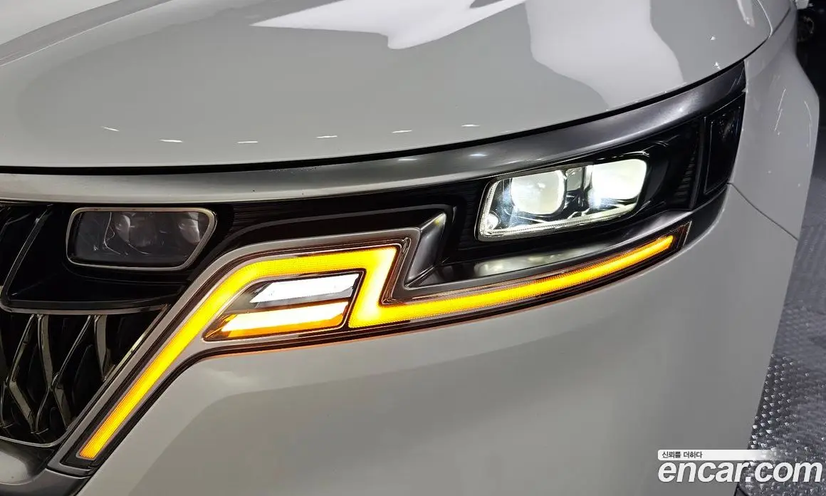 Kia Carnival 2023 3.5 автомат (гидро), фото 8 Kia Carnival 2023 3.5 автомат (гидро), фото 8
