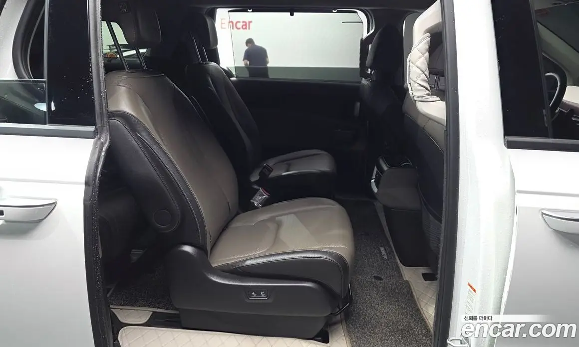 Kia Carnival 2024 3.5 автомат (гидро), фото 17 Kia Carnival 2024 3.5 автомат (гидро), фото 17
