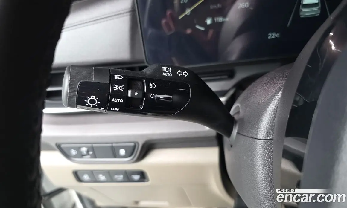Kia Carnival 2024 3.5 автомат (гидро), фото 27 Kia Carnival 2024 3.5 автомат (гидро), фото 27