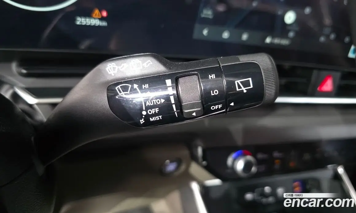 Kia Carnival 2024 3.5 автомат (гидро), фото 28 Kia Carnival 2024 3.5 автомат (гидро), фото 28