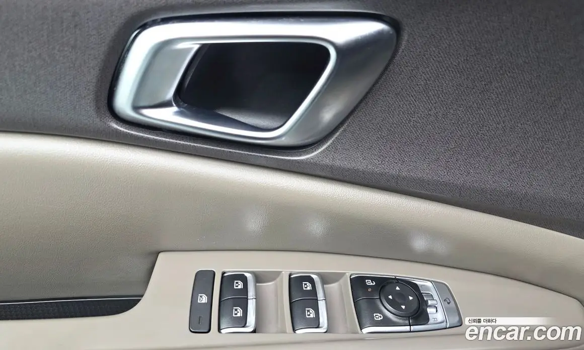 Kia Carnival 2024 3.5 автомат (гидро), фото 30 Kia Carnival 2024 3.5 автомат (гидро), фото 30