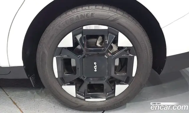 Kia Carnival 2024 3.5 автомат (гидро), миниатюра 7 Kia Carnival 2024 3.5 автомат (гидро), миниатюра 7