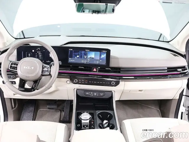 Kia Carnival 2024 2.2 автомат (гидро), миниатюра 6