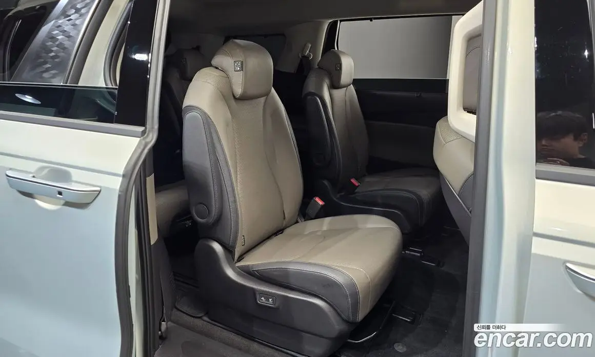 Kia Carnival 2024 3.5 автомат (гидро), фото 11 Kia Carnival 2024 3.5 автомат (гидро), фото 11