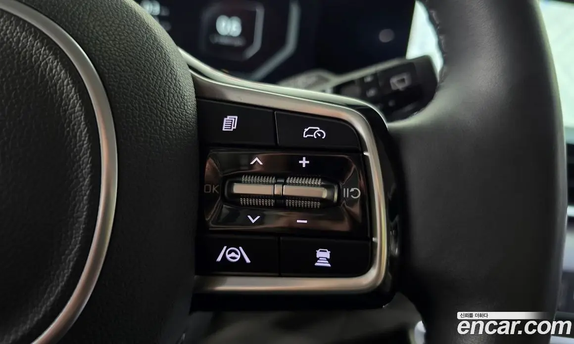 Kia Carnival 2024 3.5 автомат (гидро), фото 16 Kia Carnival 2024 3.5 автомат (гидро), фото 16