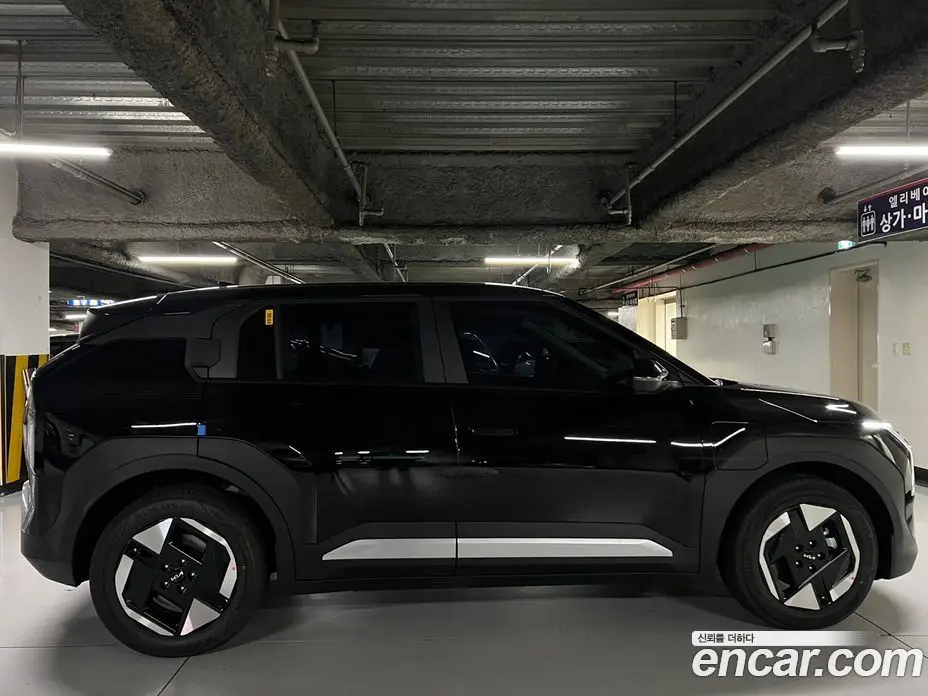 Kia EV3 2024 автомат (гидро), фото 5 Kia EV3 2024 автомат (гидро), фото 5