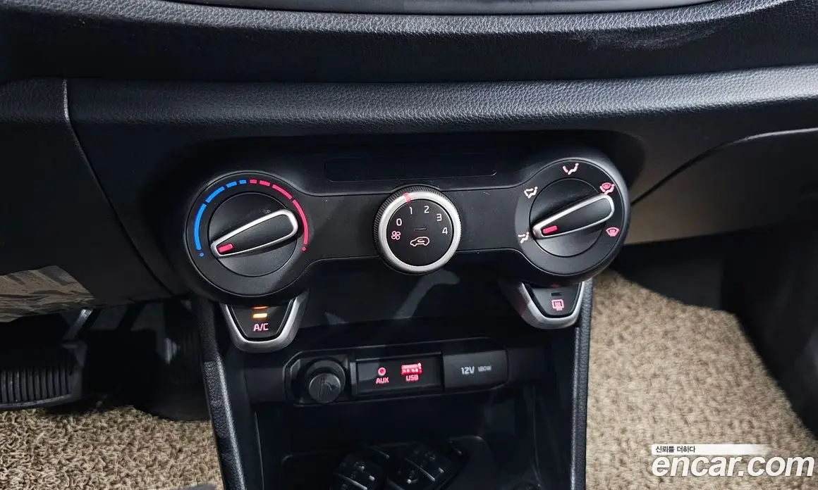 Kia Morning 2019 1.0 автомат (гидро), фото 26 Kia Morning 2019 1.0 автомат (гидро), фото 26