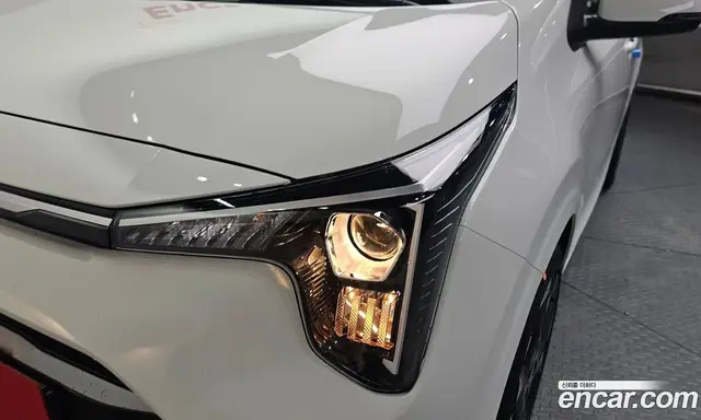 Kia Morning 2026 1.0 автомат (гидро), миниатюра 7 Kia Morning 2026 1.0 автомат (гидро), миниатюра 7
