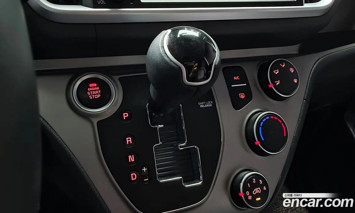 Kia Ray 2022 1.0 автомат (гидро), фото 12 Kia Ray 2022 1.0 автомат (гидро), фото 12