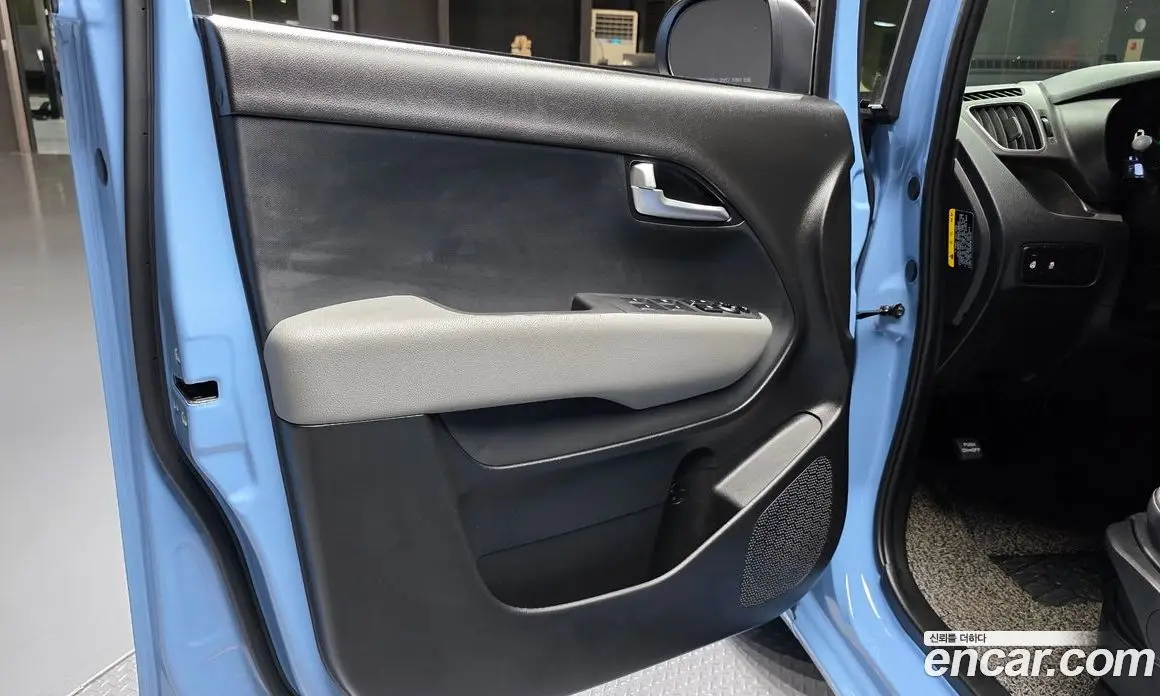 Kia Ray 2022 1.0 автомат (гидро), фото 14 Kia Ray 2022 1.0 автомат (гидро), фото 14