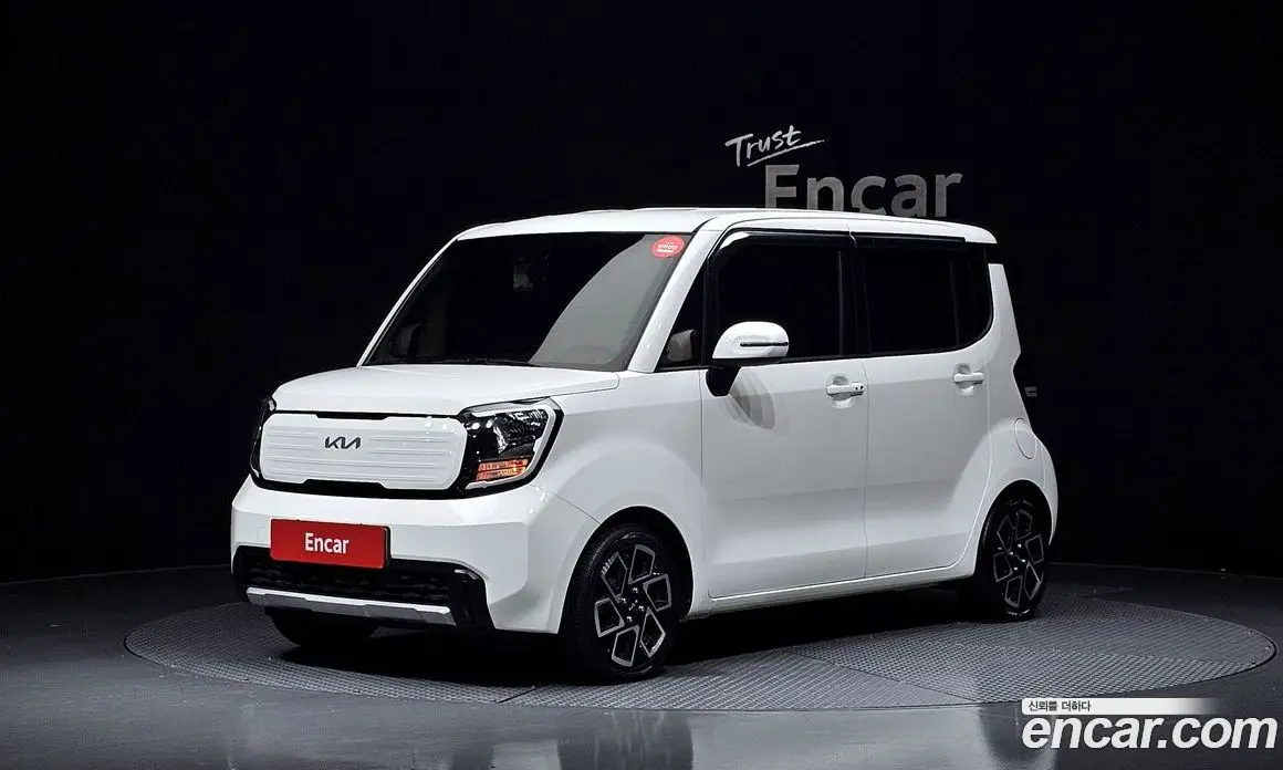 Kia Ray 2022 1.0 автомат (гидро), фото 1 Kia Ray 2022 1.0 автомат (гидро), фото 1