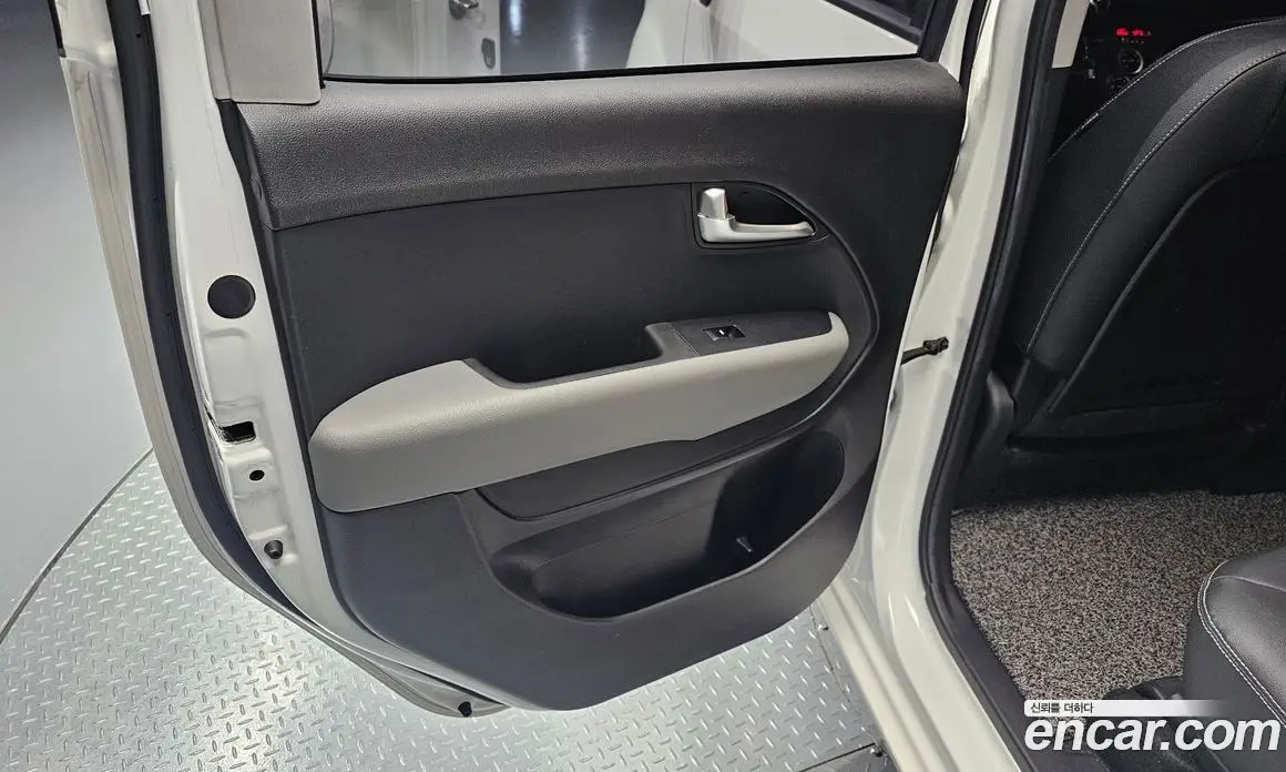 Kia Ray 2022 1.0 автомат (гидро), фото 15 Kia Ray 2022 1.0 автомат (гидро), фото 15
