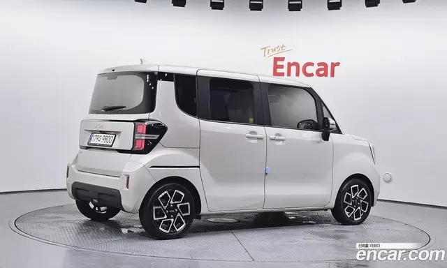 Kia Ray 2023 1.0 автомат (гидро), миниатюра 2