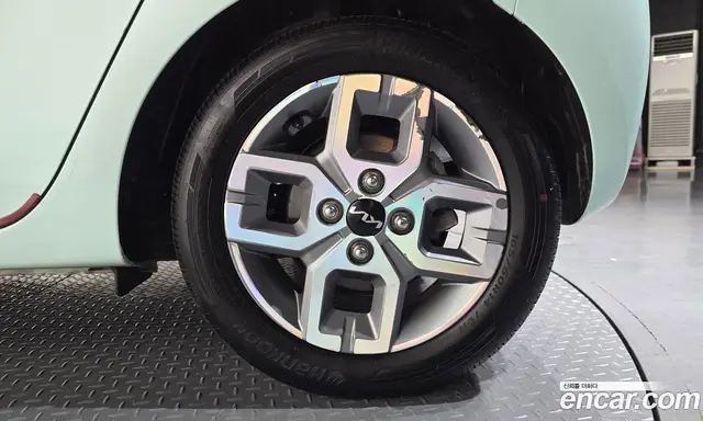 Kia Ray 2024 1.0 автомат (гидро), миниатюра 7 Kia Ray 2024 1.0 автомат (гидро), миниатюра 7