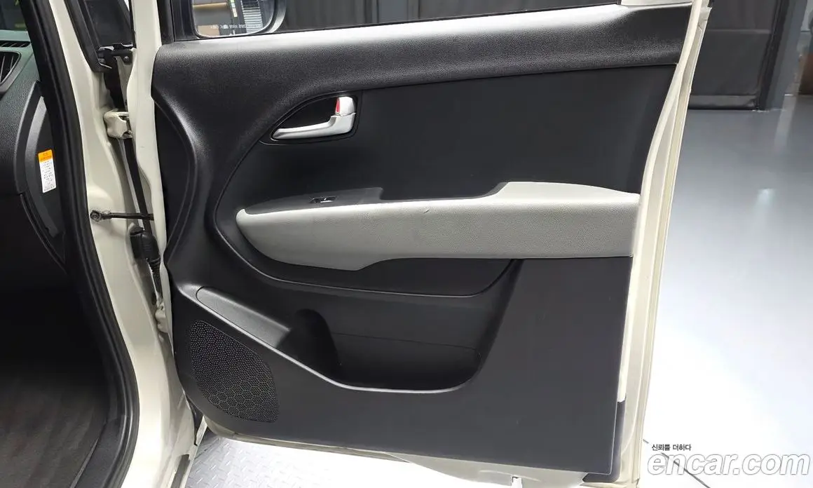 Kia Ray 2025 0.1 автомат (гидро), фото 14