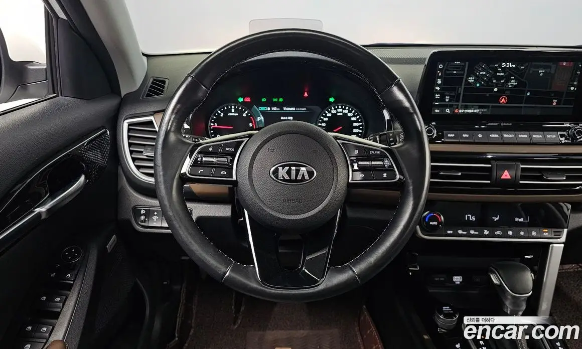 Kia Seltos 2019 1.6 автомат (гидро), фото 17 Kia Seltos 2019 1.6 автомат (гидро), фото 17